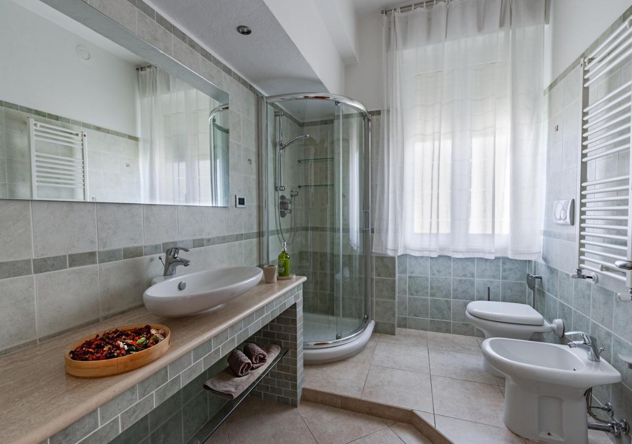 Ferienwohnung Luxury House Near Train Station Livorno Exterior foto