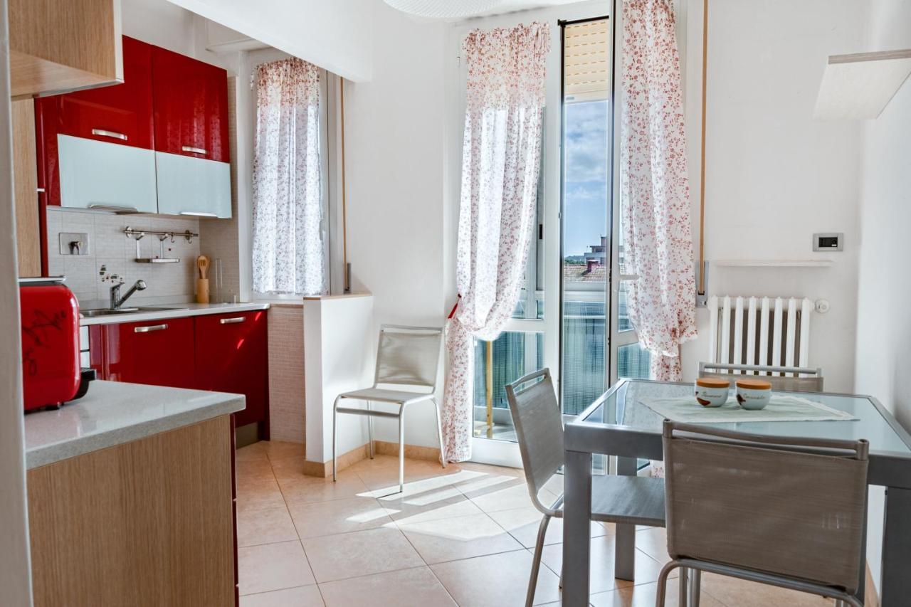 Ferienwohnung Luxury House Near Train Station Livorno Exterior foto