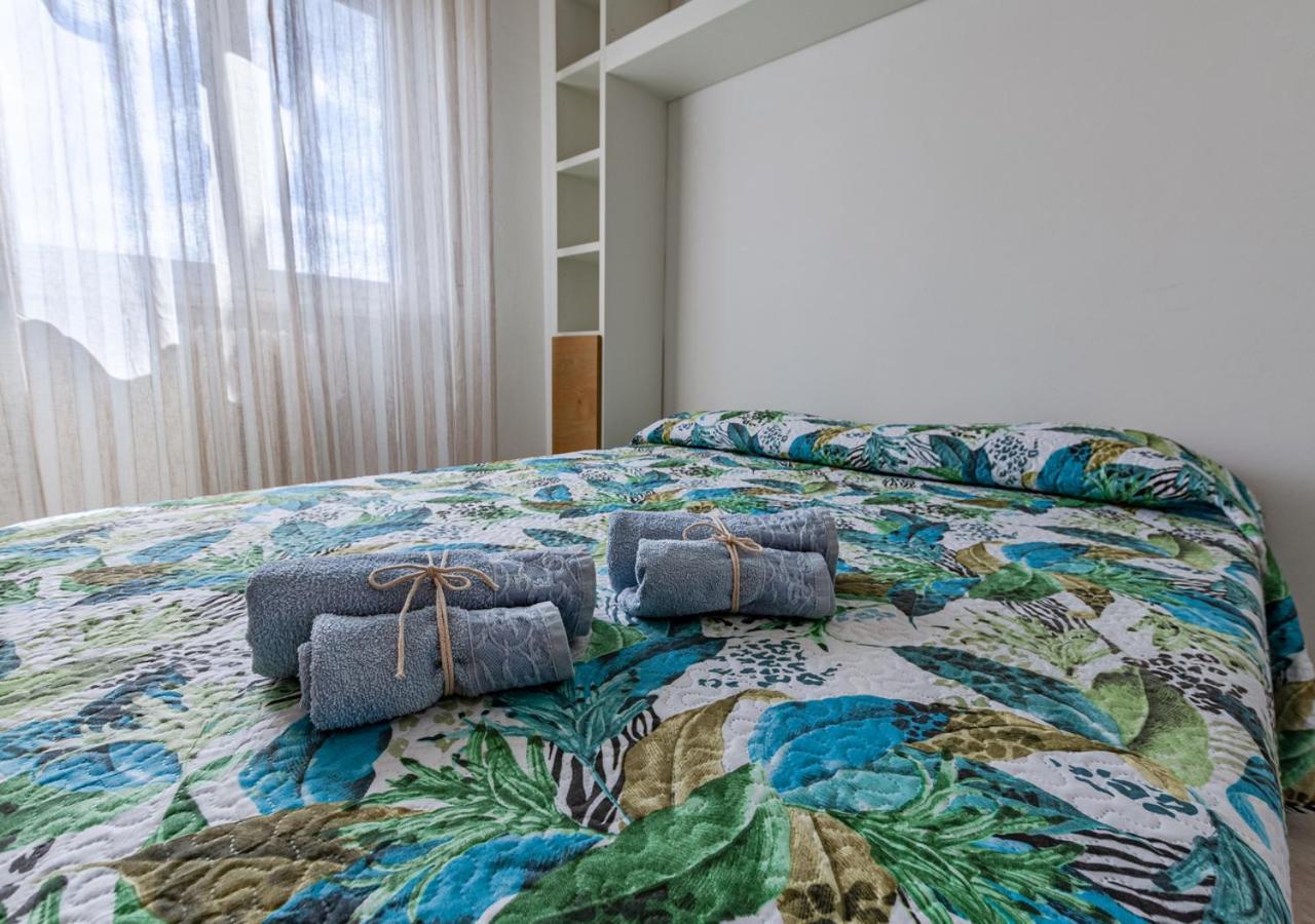 Ferienwohnung Luxury House Near Train Station Livorno Exterior foto